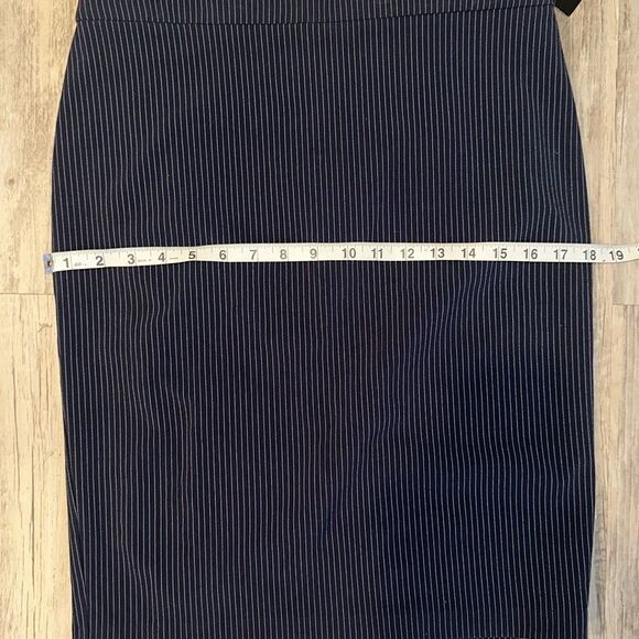 NWT Necessary Objects Pinstripe Pencil Skirt sz L Office Siren Business - Picture 7 of 8